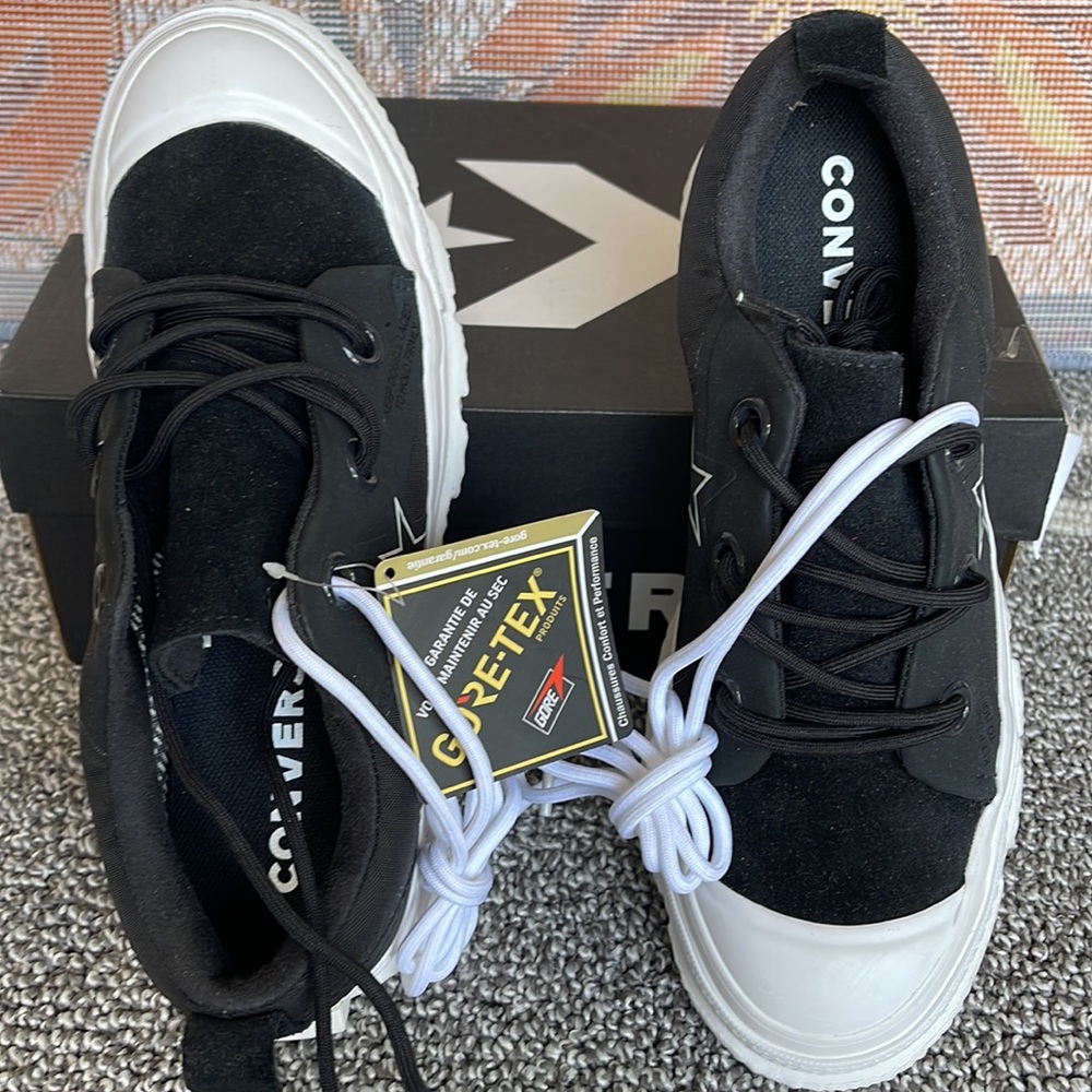 Converse WMNS 163178C
ONE STAR MC18 OX BLACK/WHITE/WHITE Sneakers - Picture 13 of 16
